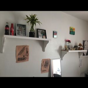 White Wooden Country Style Shelves